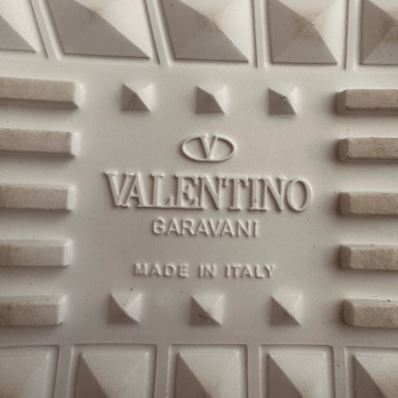 VALENTINO GARAVANI- Rockstud Sneakers - Picture 9 of 9